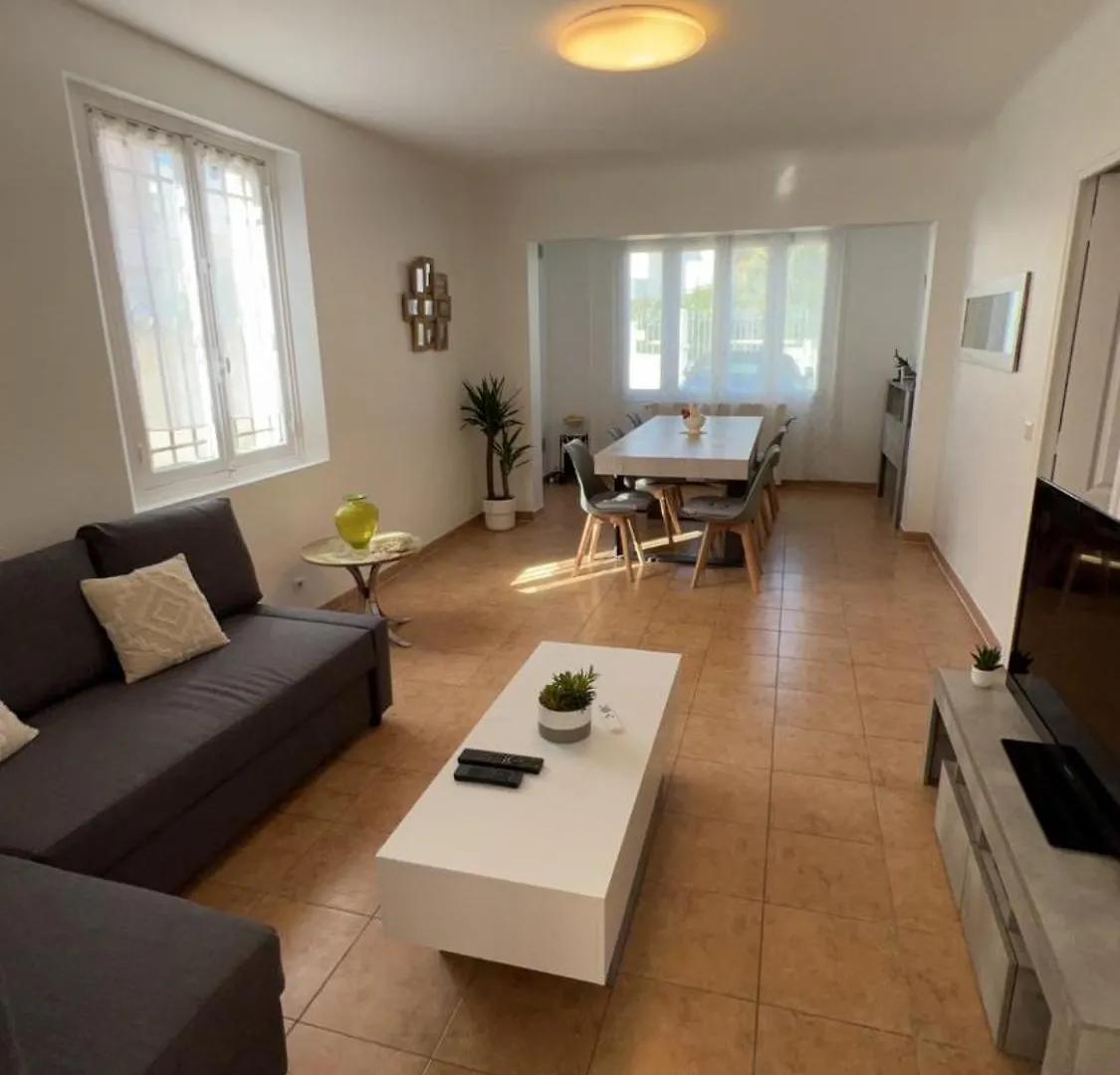Villa - 100 M - Beach - Free Parking Villeneuve-Loubet 0*,  France